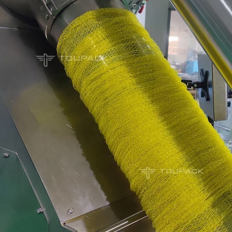 5kg Mesh Bag Packaging Machine 자동 신선한 과일 네트워크 가방 포장 절단 라벨링 기계