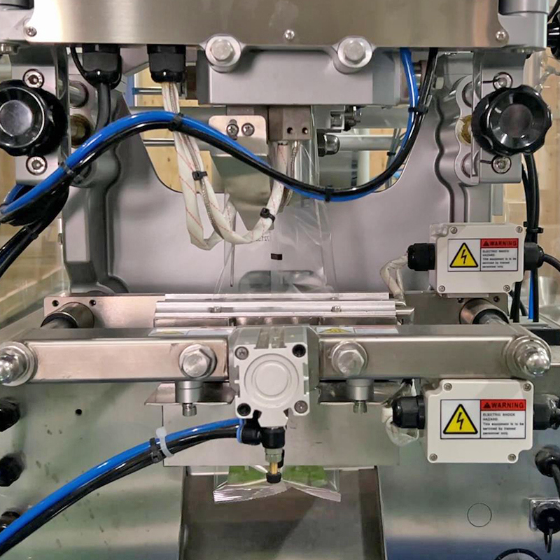 자동 감자 칩 다목 가중 가중 시스템 새우 프랑스 포장 기계 펄핑 식품 덩어리 포장 기계