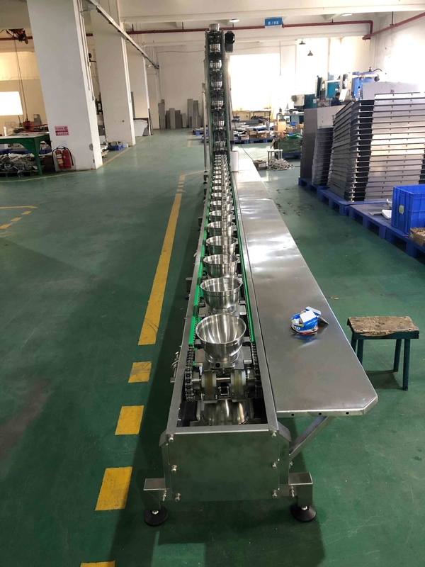 패치 블록 동안 0.75KW 피클 패키징 머신 측정할 수 있는 음식 안전한 사발 종류 술꾼들 컨베이어