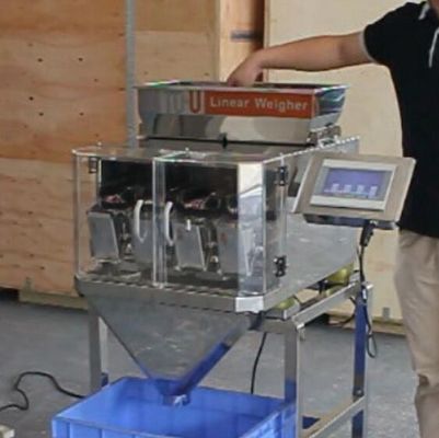 0.8KW 200g 4 헤드 0.5L 선형 계량기 포장기 80 P/M